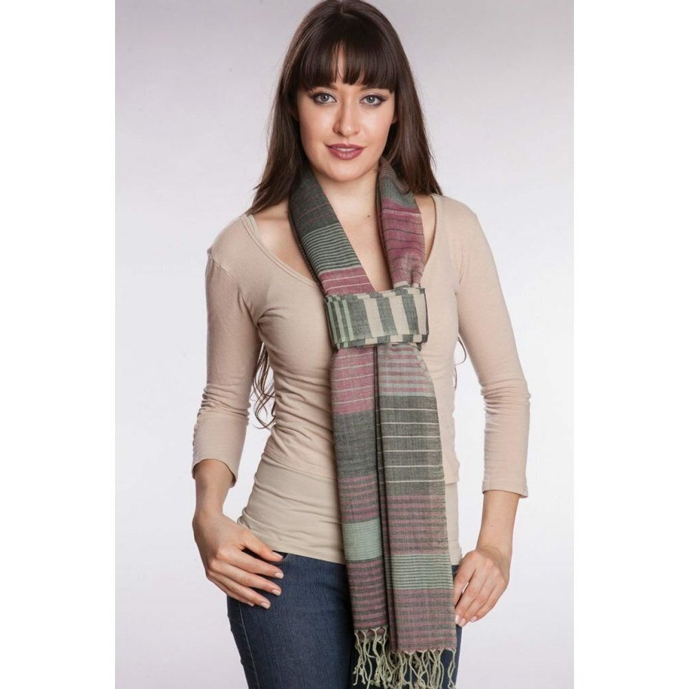 Sevya Handwoven Saheli Orchid Wool Scarf